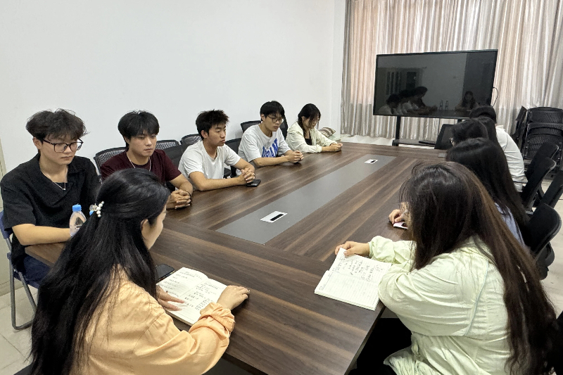 图为“三下乡”专项部署会议现场.jpg