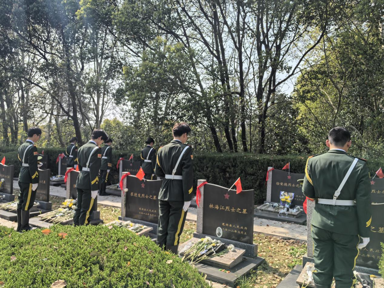 图片2.png 图片2.png