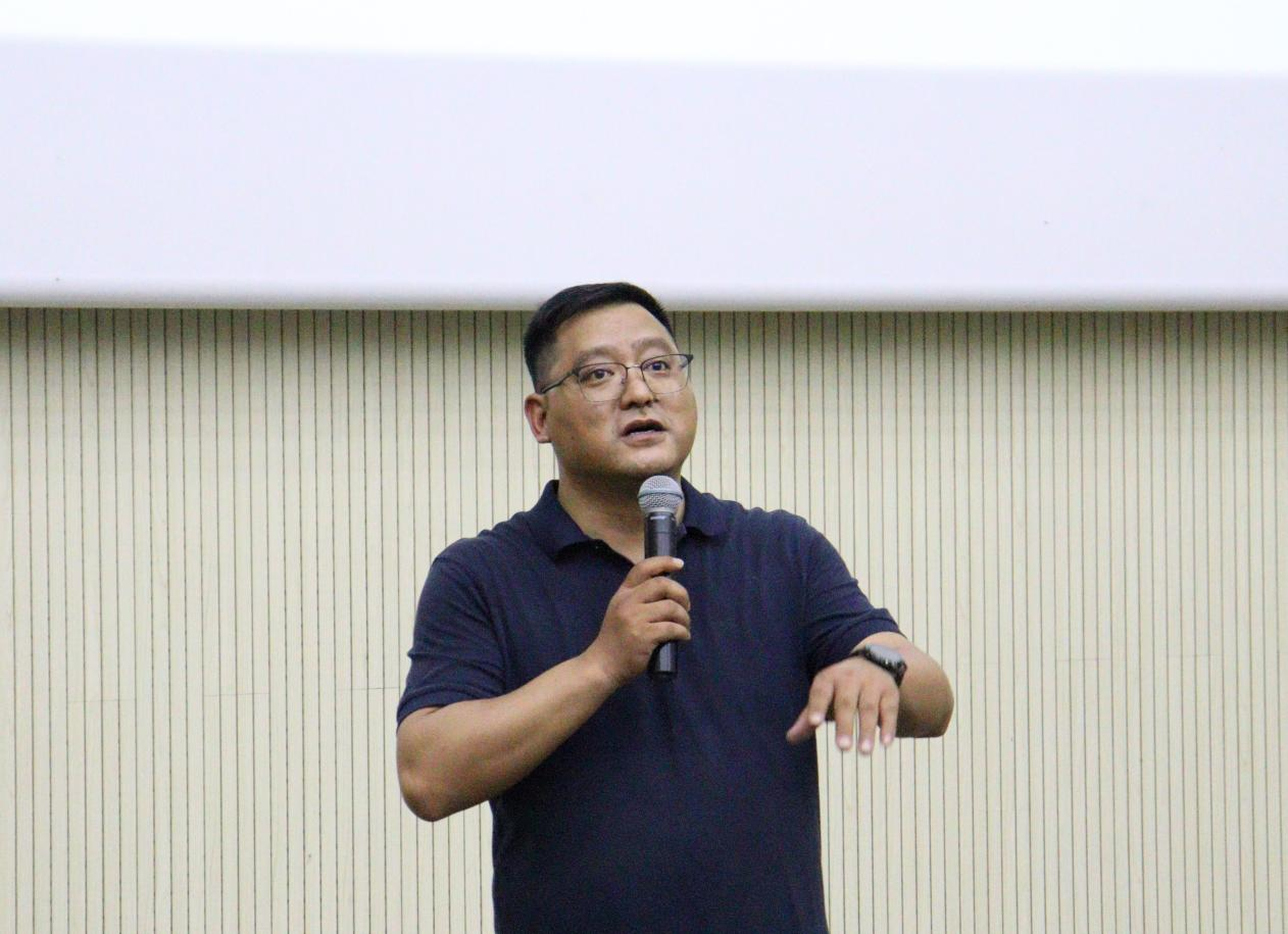 图片2.png 图片2.png